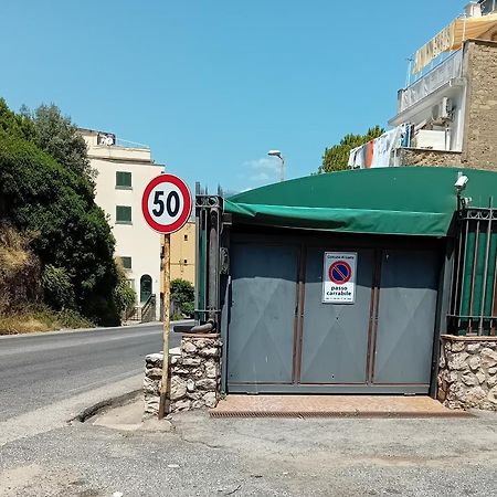 Emari Home Gaeta Bagian luar foto
